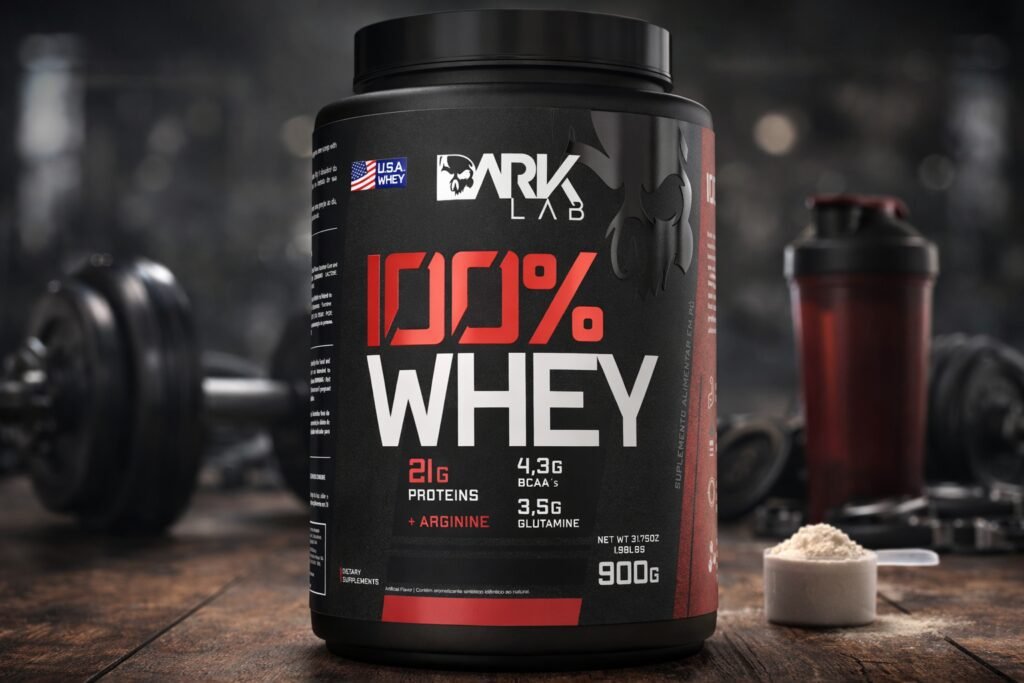 Whey Protein Dark Lab é bom? Whey protein integralmedica é bom? Pote de suplemento proteico em destaque para análise de qualidade e composição.